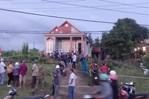 Bắt kẻ chém chết mẹ vợ, bị thương vợ cùng 2 người thân