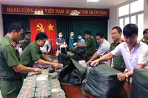 Đường đi của 200 triệu lít xăng trị giá 2.800 tỉ đồng