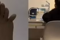 Đá gãy ngón chân vì tức giận khi dạy con học bài