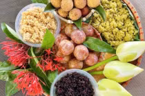 5 loại hoa cầu bình an phải đặt lên bàn thờ dịp Tết Đoan Ngọ