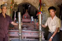 Độc đáo báu vật cổ chùa Bạch Tượng Thanh Hóa