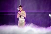 Trước khi đi Mỹ Hương Tràm từng “đáng gờm” thế nào?