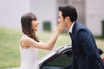 Chờ anh trước cửa nhà, tôi thực sự choáng váng những gì trông thấy