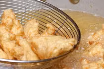 Ức gà làm theo cách này ngon tuyệt cú mèo