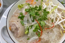 Nấu cháo cực bổ dưỡng, quý giá từ hai nguyên liệu “trên giời, dưới đất” 