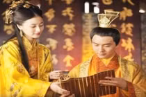 Mỹ nhân nào từ nô tì chuyển mình thành hoàng hậu Nam Đường?