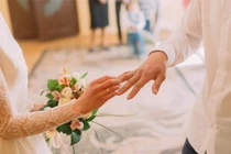 Phụ nữ có tần suất yêu dày đặc dễ gây ra 5 tác hại lớn