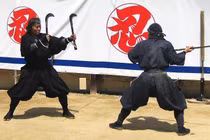 Trận chiến khốc liệt giữa 12 gia tộc ninja