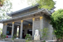 Ngắm ngôi chùa ở Việt Nam được xây hoàn toàn từ đá nguyên khối