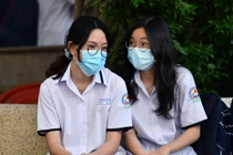 Ngày 7/2, học sinh ở nhiều nơi trở lại trường sau thời gian học online