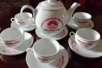 Chi 269 tỷ tặng ấm chén, cờ cho dân, lãnh đạo Hải Phòng nói gì?