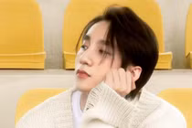 Té ngửa Sơn Tùng 10 năm trước, phát ngôn về showbiz chuẩn "sửu nhi"