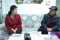 Người phụ nữ quay ngoắt thái độ khi biết lương hưu của đối tác