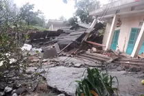 Video: Đồn Biên phòng cửa khẩu Cha Lo tan hoang sau vụ sạt lở