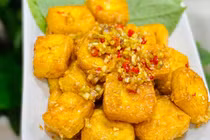 Rán đậu phụ muốn giòn tan, thơm phức không thể thiếu loại gia vị này