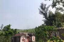 Bỏ việc văn phòng, 9x trở về dựng nhà xưa, khách thi nhau đặt mua