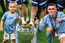 Con trai Phil Foden thành hiện tượng mạng