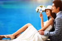 Đàn bà kết hôn muộn, cứ tưởng không hại mà hại không tưởng