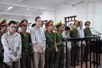 Toàn cảnh xét xử vụ “quan tài diễu phố” ở Vĩnh Phúc