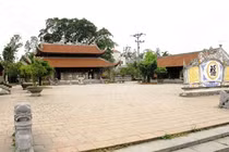 Nữ sinh 16 tuổi đánh bạn đến chết