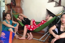 Tiểu thương "cháy" 5 tỷ ngóng 13 triệu đồng hỗ trợ