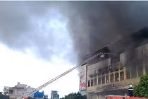 Hậu cháy TTTM Hải Dương: “Cứ như hiện tại thì chết đói“