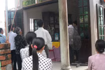 Va chạm giao thông, rút dao đâm chết người