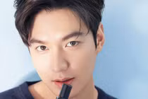 Đàn ông có 6 nét tướng này cả đời hưởng phú quý Trời ban