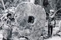 Những loại tiền kỳ quặc nhất thế giới, số 7 có thể ăn được