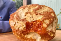 Cục đá lạ ở Việt Nam, giá tiền tỷ nhưng chủ nhân không bán