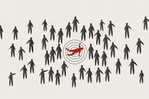 Sự thật bị bóp méo do “hội chứng đám đông"