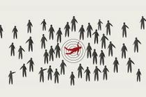 Sự thật bị bóp méo do “hội chứng đám đông"