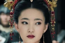 Mỹ nhân một đời chồng vẫn được hoàng đế sủng ái, tôn làm hoàng hậu