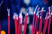 Vào chùa mà không thắp hương có phạm 'điều cấm kị'?