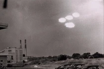CIA tiết lộ thương tích kỳ lạ trên những người tiếp xúc gần UFO