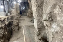 Ngọn núi phát ra tiếng ngựa hí, chuyên gia phong toả cả khu vực