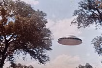 Hé lộ mới nhất về UFO và người ngoài hành tinh