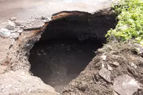 'Hố tử thần' xuất hiện ngay trong nhà dân Quảng Ninh, chuyên gia lý giải
