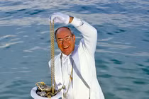 Đi lặn biển, bất ngờ phát hiện kho vàng khủng trong xác tàu đắm