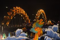 Trầm trồ vẻ đẹp của linh vật Rồng ở Đà Nẵng