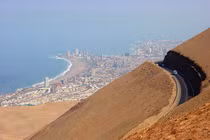 Kỳ lạ thành phố không hề có mưa suốt 400 năm