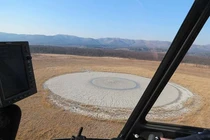 Kinh ngạc ngọn núi lửa giống hệt mắt người khổng lồ