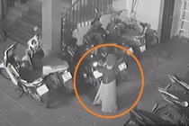  Bắt người phụ nữ nghi đốt xe khiến cháy nhà trọ ở Phú Đô