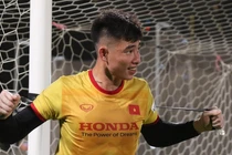 Thủ môn Quan Văn Chuẩn, chàng trai chỉ hướng mặt trời