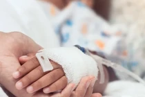 Cảnh giác với biến chứng nguy hiểm của bệnh sởi ở trẻ nhỏ