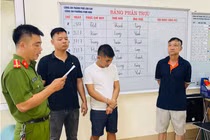 Lào Cai: Vợ chồng con nợ bị đánh đập vì không trả tiền đúng hẹn