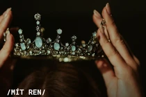 'Mít ren' là gì mà ai cũng hô lớn