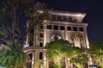 Cận cảnh khám xét trụ sở Tập đoàn Tân Hoàng Minh