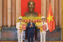 Chân dung 2 Thứ trưởng được thăng quân hàm thượng tướng Công an 