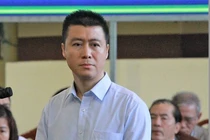 Hy hữu chuyện tha tù trước hạn trùm cờ bạc Phan Sào Nam